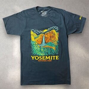 Columbia Yosemite National Park Graphic T-Shirt Mens Small Blue Short Sleeve‎